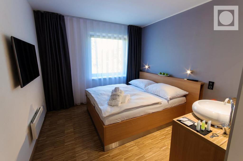 Blue Orange Resort Prague Room photo
